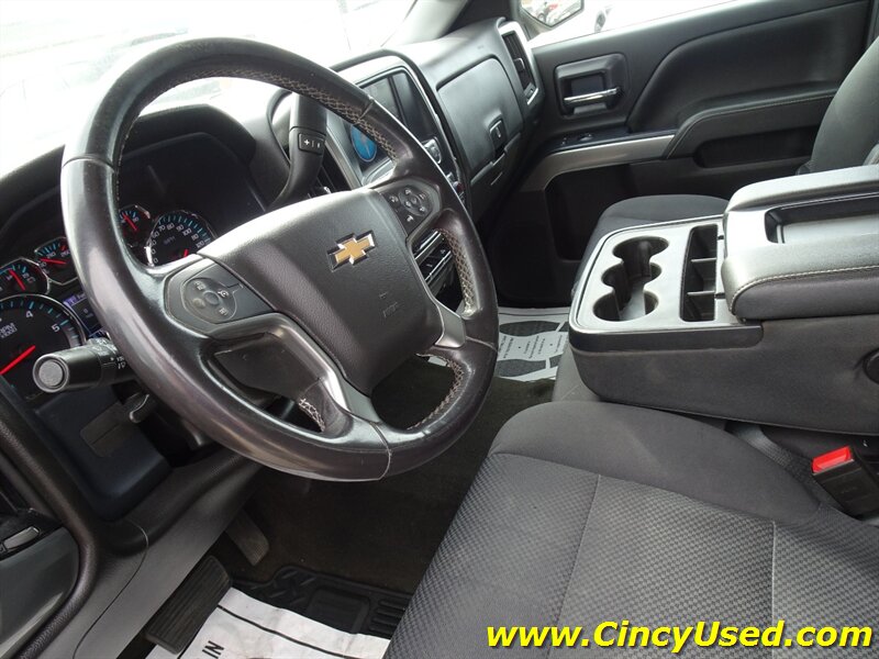 2018 Chevrolet Silverado 1500 LT - Photo 11 - Cincinnati, OH 45255