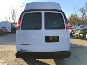 2007 Chevrolet Express Cargo 2500   - Photo 5 - Cincinnati, OH 45255