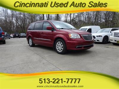 2014 Chrysler Town & Country Touring  3.6L V6 FWD - Photo 1 - Cincinnati, OH 45255