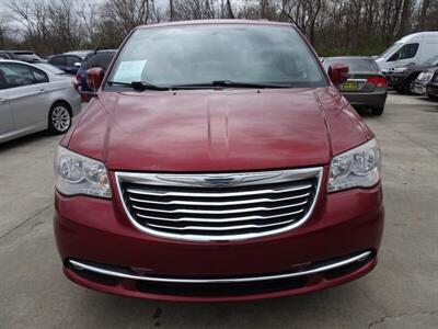 2014 Chrysler Town & Country Touring  3.6L V6 FWD - Photo 3 - Cincinnati, OH 45255