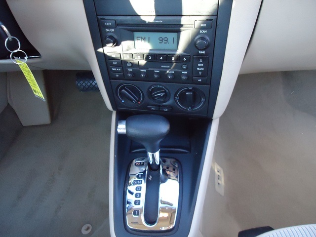 2002 Volkswagen Jetta GLS   - Photo 16 - Cincinnati, OH 45255