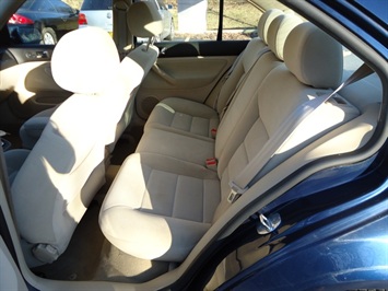 2002 Volkswagen Jetta GLS   - Photo 15 - Cincinnati, OH 45255