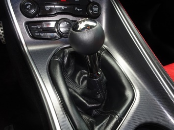 2015 Dodge Challenger R/T Scat Pack   - Photo 17 - Cincinnati, OH 45255
