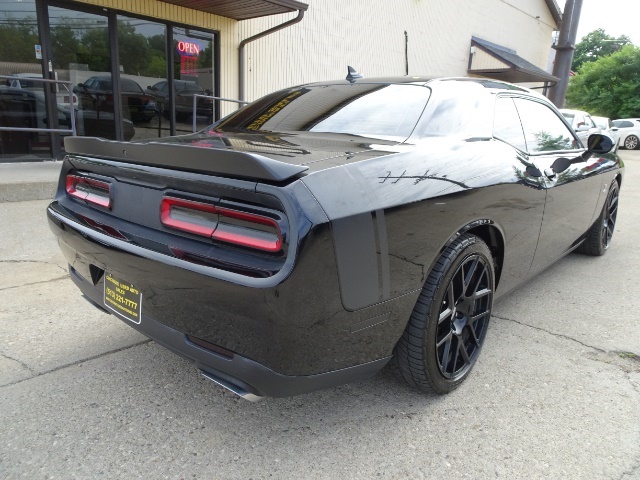 2015 Dodge Challenger R/T Scat Pack   - Photo 5 - Cincinnati, OH 45255