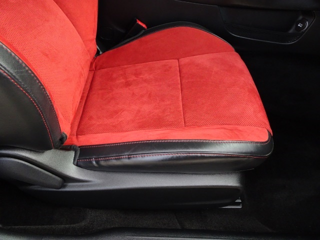 2015 Dodge Challenger R/T Scat Pack   - Photo 23 - Cincinnati, OH 45255