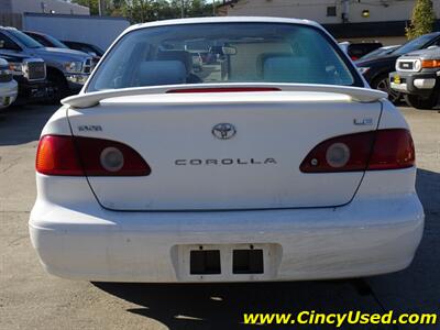 2002 Toyota Corolla CE   - Photo 8 - Cincinnati, OH 45255