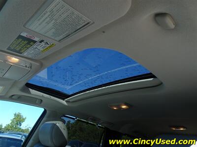 2011 Toyota Sequoia Limited - Photo 32 - Cincinnati, OH 45255