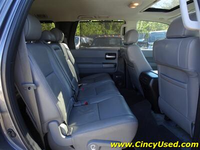2011 Toyota Sequoia Limited - Photo 15 - Cincinnati, OH 45255