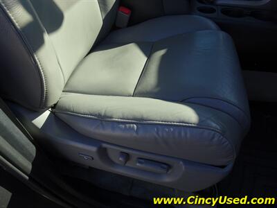 2011 Toyota Sequoia Limited - Photo 38 - Cincinnati, OH 45255