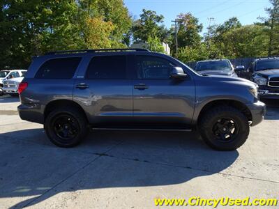 2011 Toyota Sequoia Limited - Photo 5 - Cincinnati, OH 45255