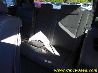 2011 Toyota Sequoia Limited - Photo 14 - Cincinnati, OH 45255