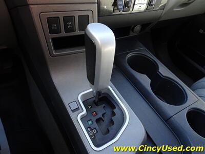 2011 Toyota Sequoia Limited - Photo 18 - Cincinnati, OH 45255