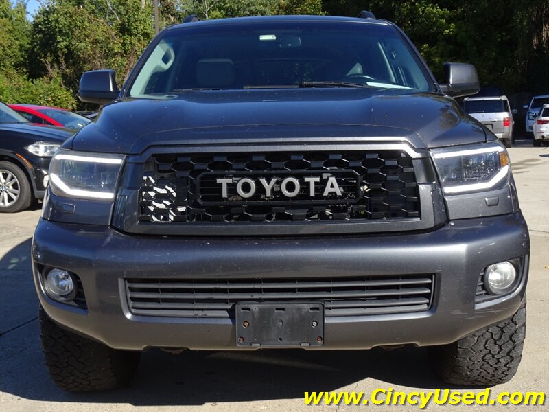2011 Toyota Sequoia Limited - Photo 3 - Cincinnati, OH 45255