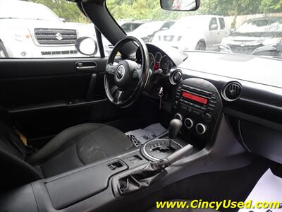 2013 Mazda MX-5 Miata Sport  2.0L I4 RWD - Photo 13 - Cincinnati, OH 45255