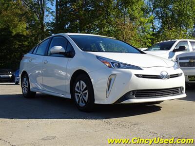 2020 Toyota Prius LE AWD-e - Photo 4 - Cincinnati, OH 45255