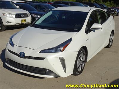 2020 Toyota Prius LE AWD-e - Photo 7 - Cincinnati, OH 45255