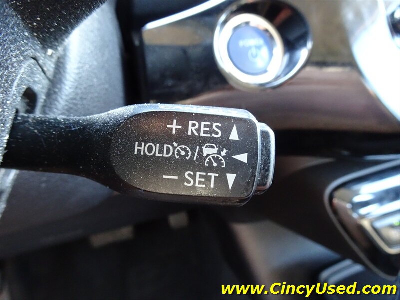 2020 Toyota Prius LE AWD-e - Photo 27 - Cincinnati, OH 45255