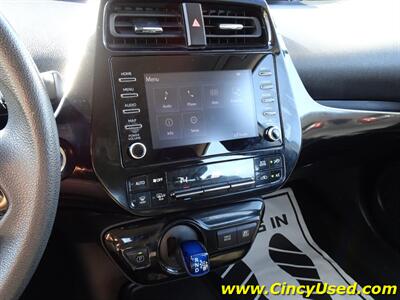 2020 Toyota Prius LE AWD-e - Photo 21 - Cincinnati, OH 45255