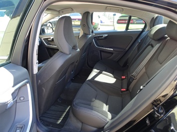 2013 Volvo S60 T5 Premier   - Photo 8 - Cincinnati, OH 45255