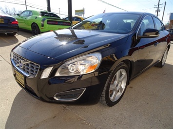 2013 Volvo S60 T5 Premier   - Photo 9 - Cincinnati, OH 45255