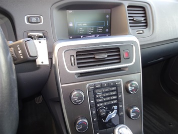 2013 Volvo S60 T5 Premier   - Photo 18 - Cincinnati, OH 45255