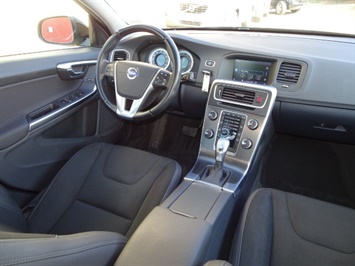 2013 Volvo S60 T5 Premier   - Photo 12 - Cincinnati, OH 45255