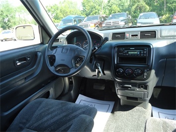 2000 Honda CR-V EX   - Photo 7 - Cincinnati, OH 45255