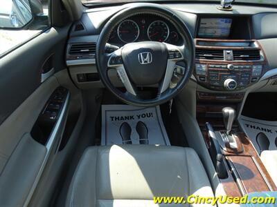 2009 Honda Accord EX-L V6 w/Navi   - Photo 13 - Cincinnati, OH 45255