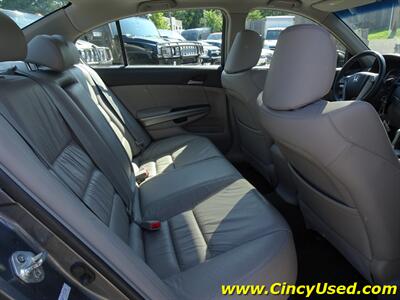 2009 Honda Accord EX-L V6 w/Navi   - Photo 15 - Cincinnati, OH 45255