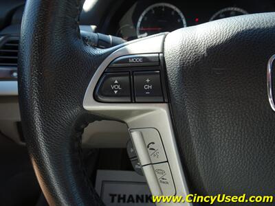 2009 Honda Accord EX-L V6 w/Navi   - Photo 22 - Cincinnati, OH 45255