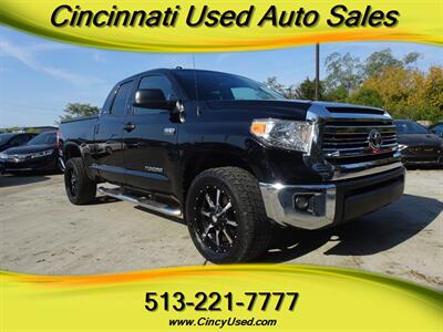 2016 Toyota Tundra SR5  5.7L V8 4X4 - Photo 1 - Cincinnati, OH 45255