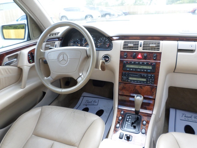 1998 Mercedes Benz E320 For Sale In Cincinnati Oh Stock 11321