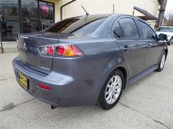 2011 Mitsubishi Lancer ES   - Photo 4 - Cincinnati, OH 45255