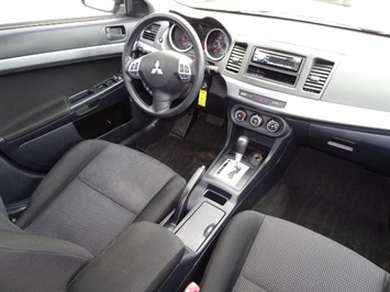 2011 Mitsubishi Lancer ES   - Photo 12 - Cincinnati, OH 45255