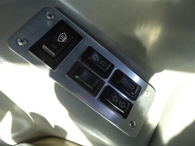 2000 Hummer H1 Convertible   - Photo 25 - Cincinnati, OH 45255