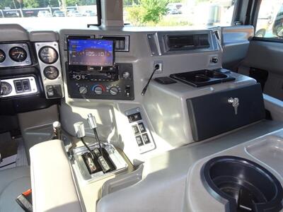 2000 Hummer H1 Convertible   - Photo 17 - Cincinnati, OH 45255