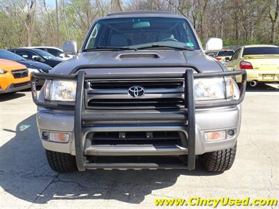 2002 Toyota 4Runner SR5 - Photo 2 - Cincinnati, OH 45255
