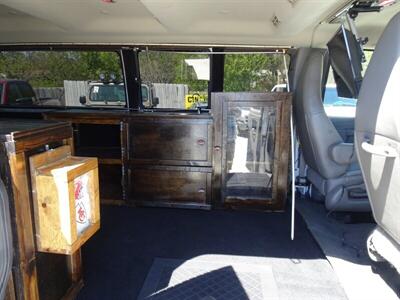 2016 Chevrolet Express Passenger LT 3500   - Photo 32 - Cincinnati, OH 45255