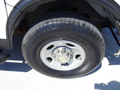 2016 Chevrolet Express Passenger LT 3500   - Photo 59 - Cincinnati, OH 45255