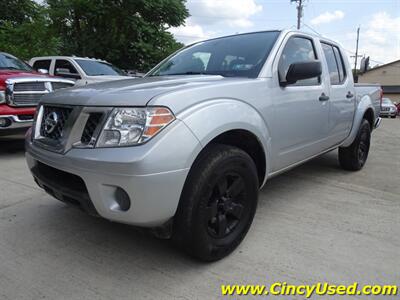 2013 Nissan Frontier SV  4.0L V6 4X4 - Photo 3 - Cincinnati, OH 45255