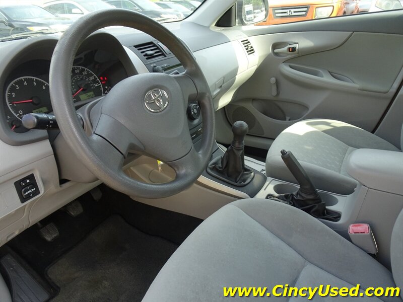 2009 Toyota Corolla - Photo 12 - Cincinnati, OH 45255