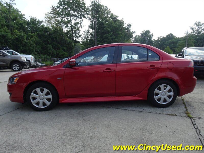 2015 Mitsubishi Lancer ES - Photo 5 - Cincinnati, OH 45255