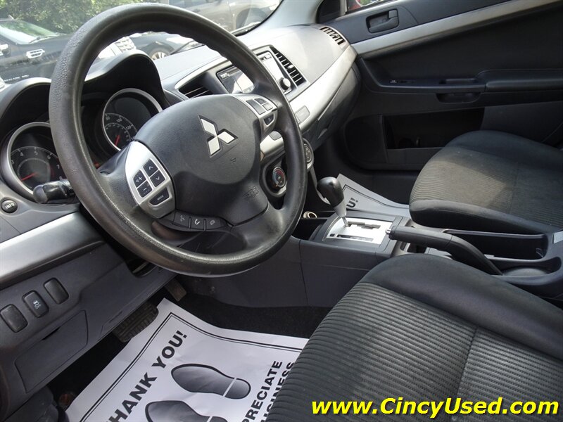 2015 Mitsubishi Lancer ES - Photo 12 - Cincinnati, OH 45255