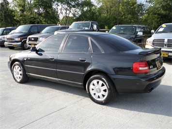 2000 Audi A4   - Photo 4 - Cincinnati, OH 45255