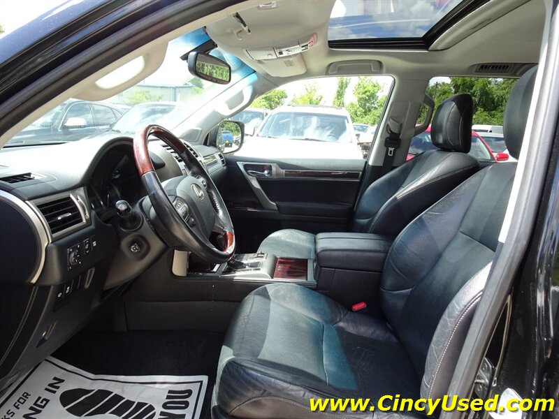 2015 Lexus GX 460 - Photo 12 - Cincinnati, OH 45255