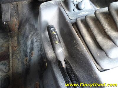 2002 Jeep Wrangler SE   - Photo 14 - Cincinnati, OH 45255