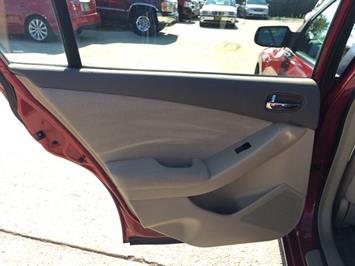 2009 Nissan Altima 2.5 S - Photo 22 - Cincinnati, OH 45255