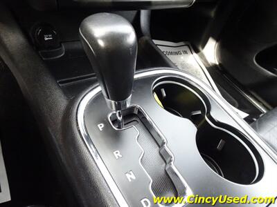 2013 Dodge Durango Crew  5.7L HEMI V8 AWD - Photo 16 - Cincinnati, OH 45255