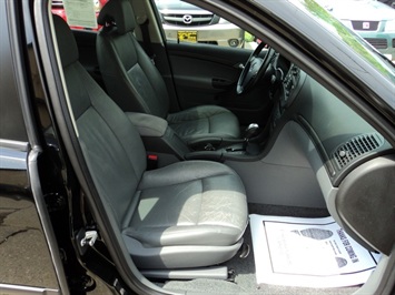 2003 Saab 9-3 Linear   - Photo 8 - Cincinnati, OH 45255