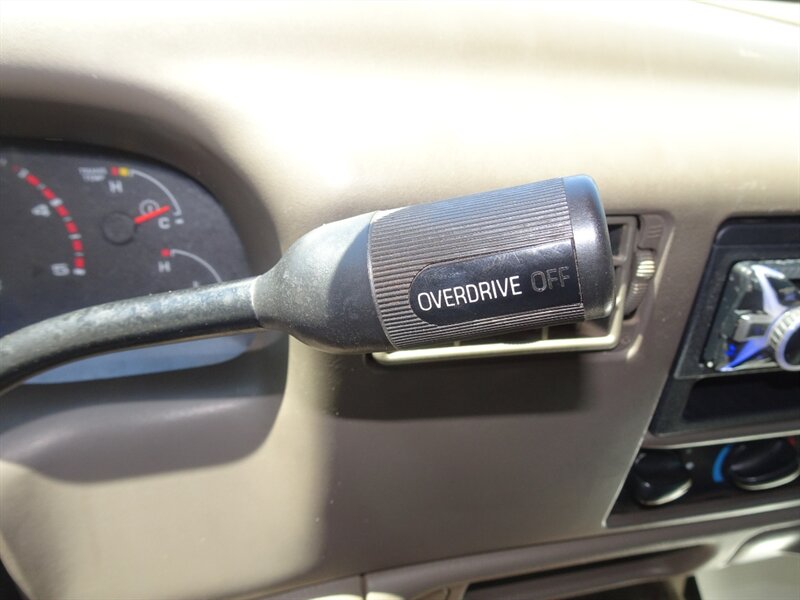 2002 Ford F-350 Super Duty XLT Powerstroke RWD - Photo 21 - Cincinnati, OH 45255